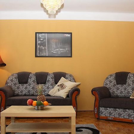 Highland Apartment Будапеща Стая снимка
