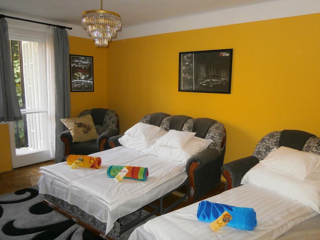 Highland Apartment Будапеща Стая снимка