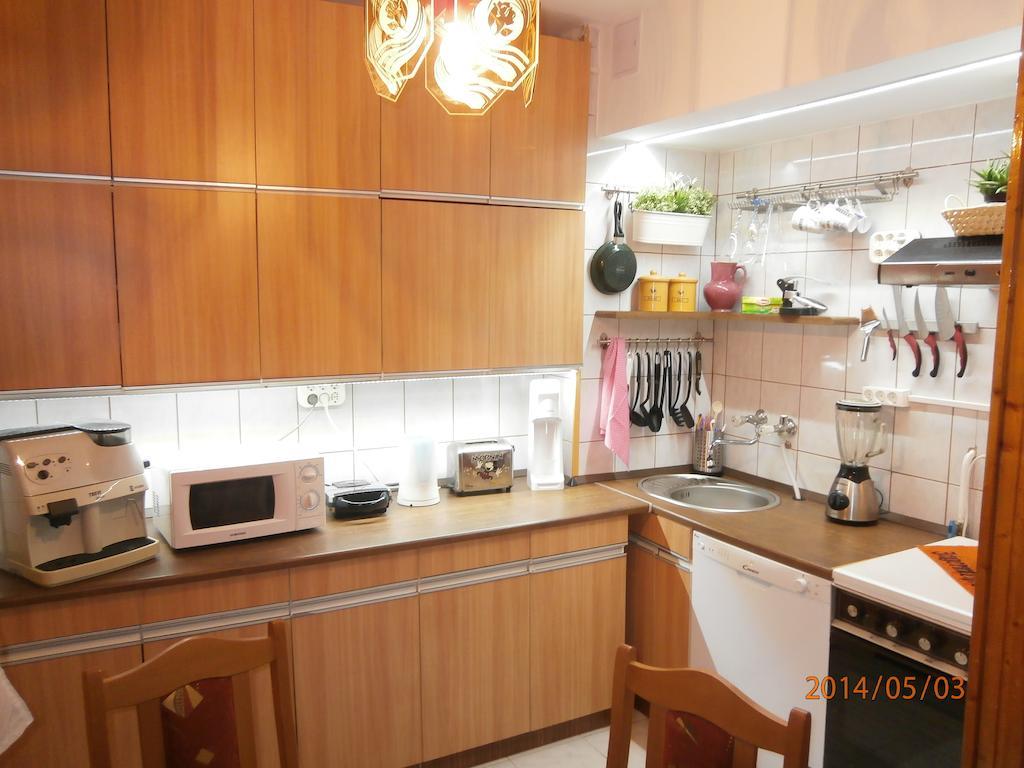 Highland Apartment Будапеща Стая снимка